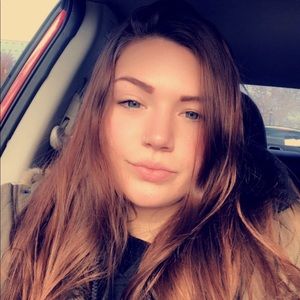Meet your Posher, Kaylee